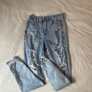 American Eagle Ne(x)t level Ripped Curvy High-waisted begging